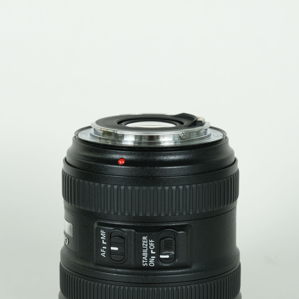 Canon EF24-70mm F4L IS USM Canon EF24-70mm F4L IS USM
