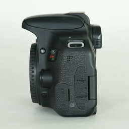 Canon EOS Kiss X9i