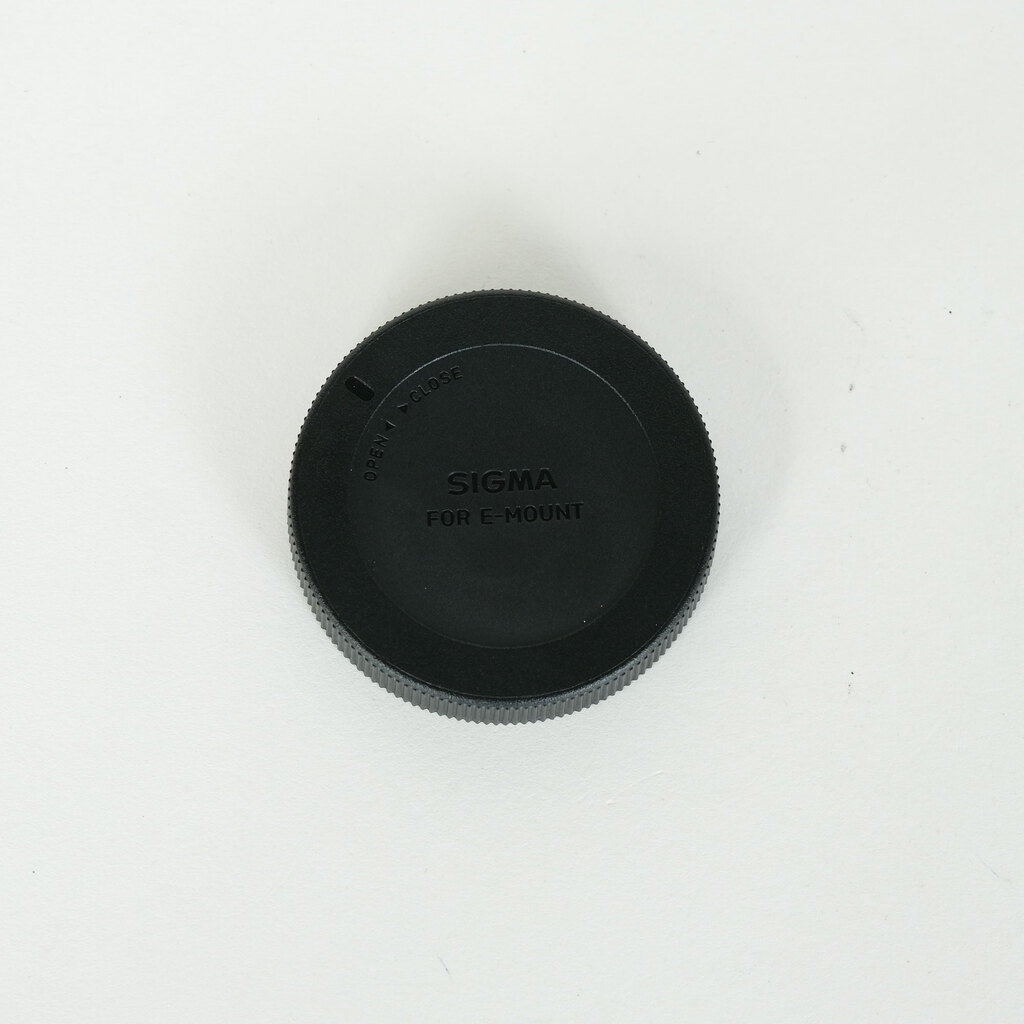 SIGMA A 30mm F2.8 DN (ソニーE用)シルバー