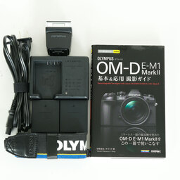 OLYMPUS OM-D E-M1 Mark II