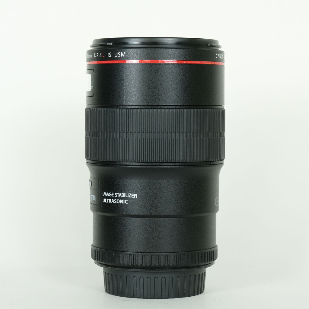 Canon EF100mm F2.8L�}�N�� IS USM
