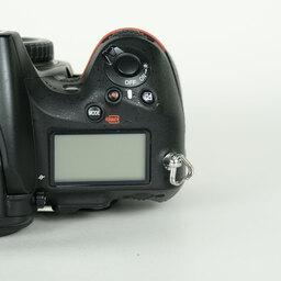 Nikon D810