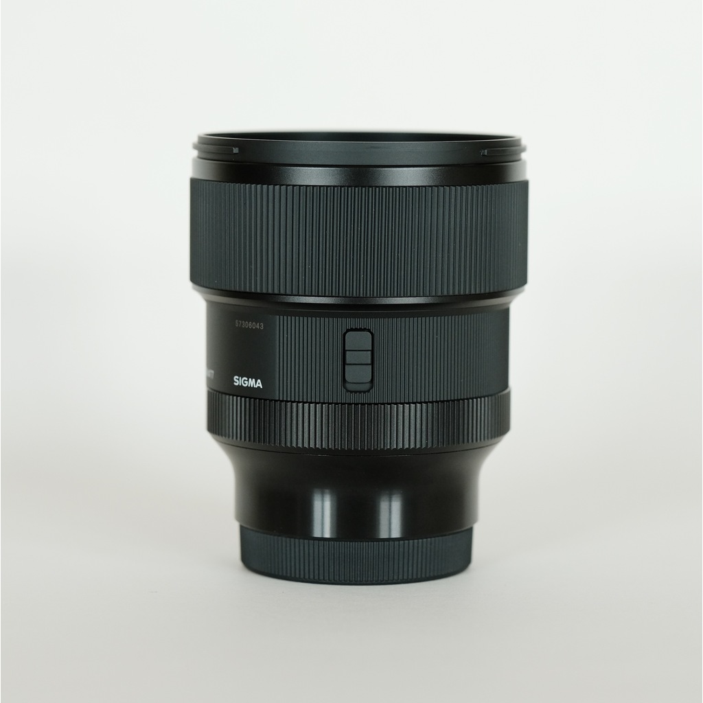 SIGMA 85mm F1.4 DG DN｜Art [ソニーE用]の出品 | ONE SCENE（ワンシーン）