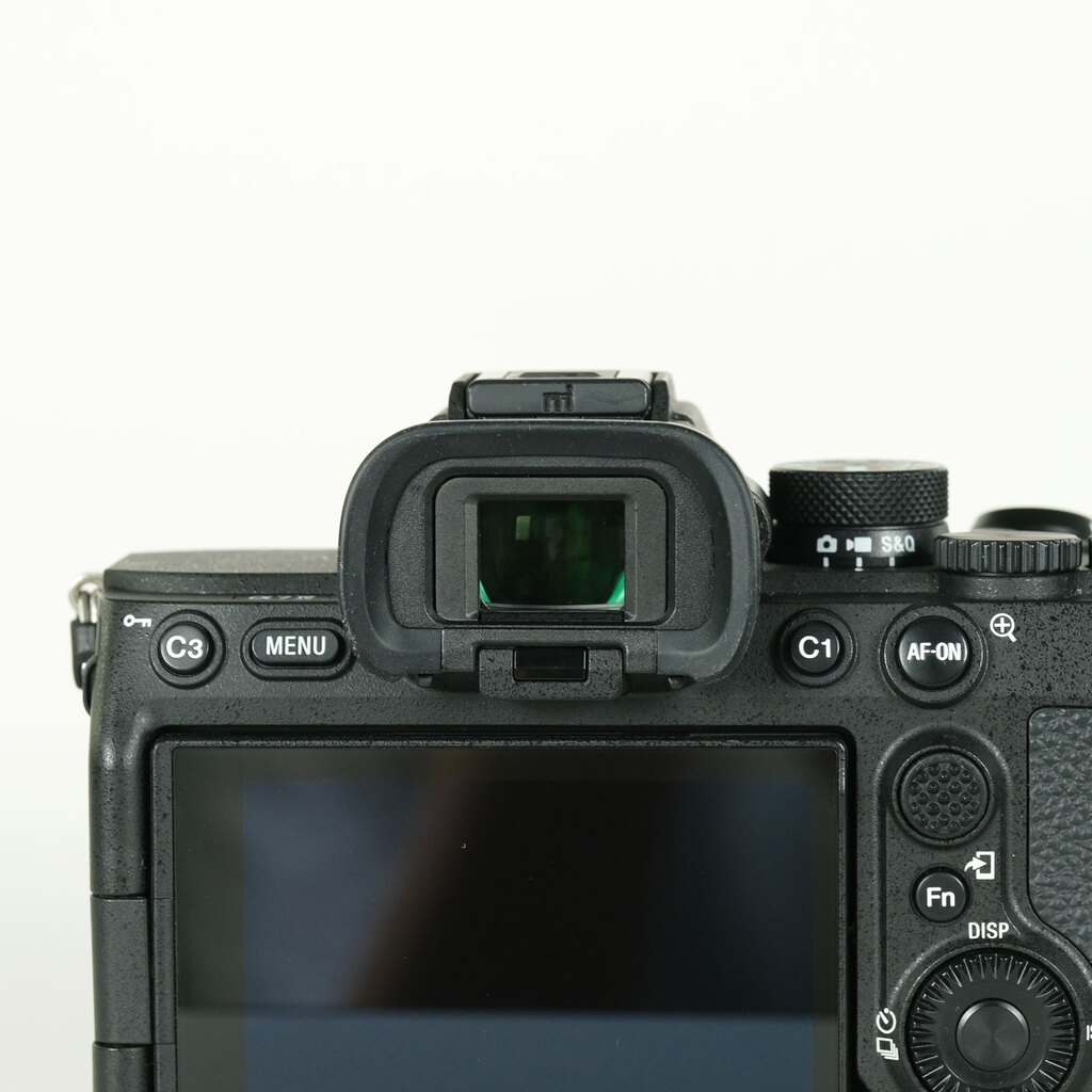 SONY α7 IV（ILCE-7M4）の出品 | ONE SCENE（ワンシーン）