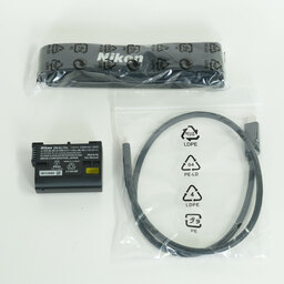 Nikon Z f プレミアムエクステリア張替済み