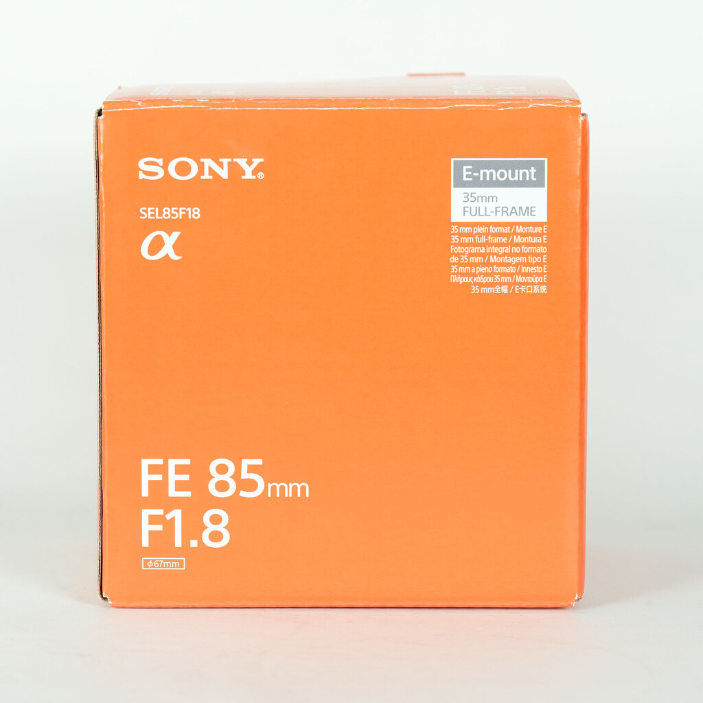 SONY FE 85mm F1.8 SEL85F18 SONY FE 85mm F1.8 SEL85F18