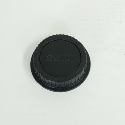 Canon EF-S18-135mm F3.5-5.6 IS USM