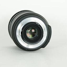 Nikon AF-S DX VR Zoom-Nikkor 18-200mm F3.5-5.6G IF-ED