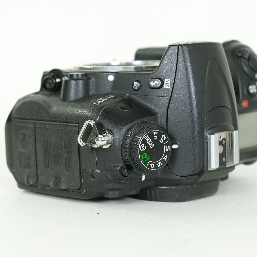 Nikon D7000