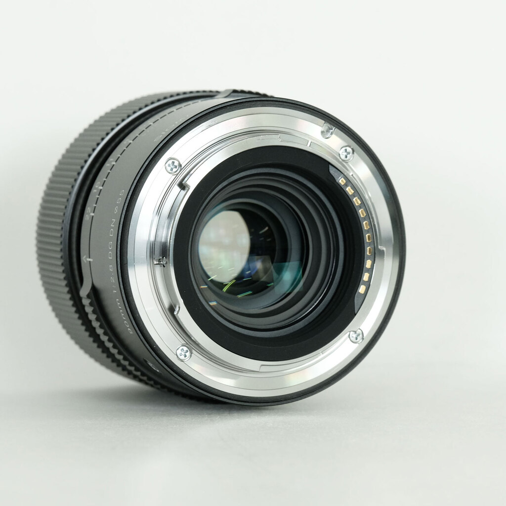 SIGMA 90mm F2.8 DG DN｜Contemporary [ソニーE用]