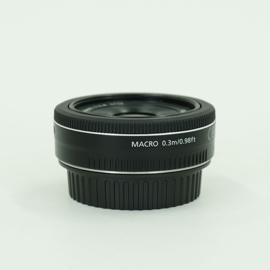 Canon EF40mm F2.8 STM Canon EF40mm F2.8 STM