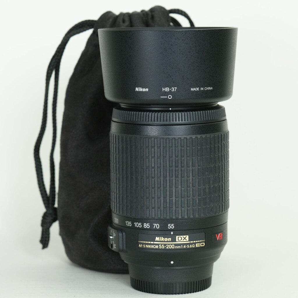 Nikon AF-S DX VR Zoom-Nikkor 55-200mm F4-5.6G IF-ED