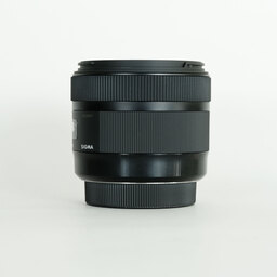 SIGMA sd Quattro & Art 30mm F1.4 DC HSM レンズキット