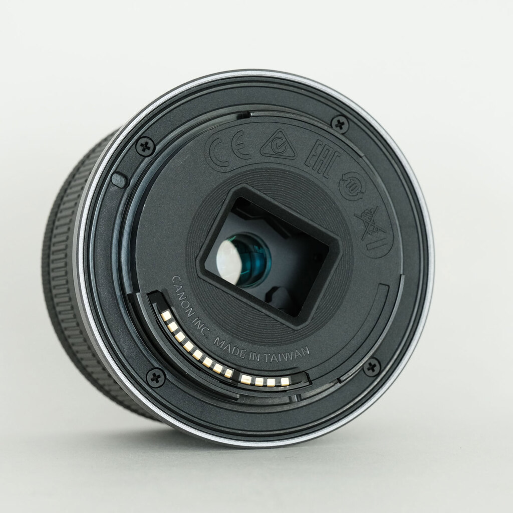 Canon RF-S 18-45mm F4.5-6.3 IS STM