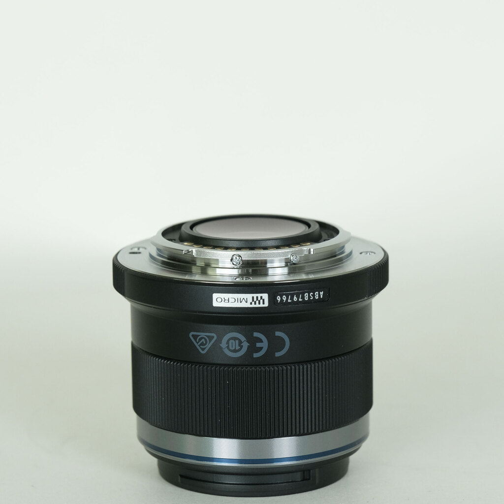 OLYMPUS M.ZUIKO DIGITAL 45mm F1.8