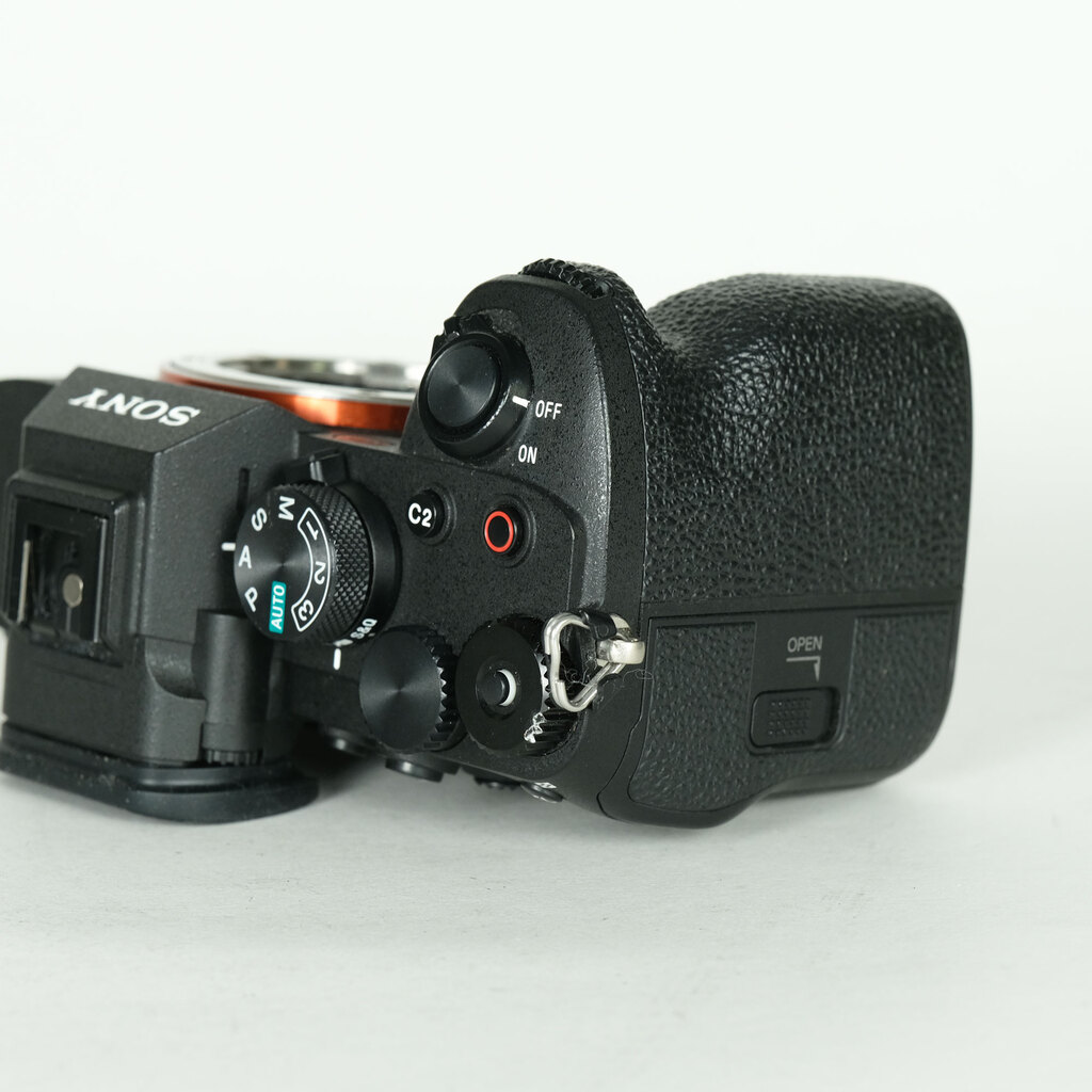 SONY α7 IV(ILCE-7M4) SONY α7 IV(ILCE-7M4)