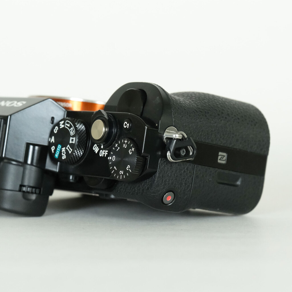 SONY α7R(ILCE-7R) SONY α7R(ILCE-7R)