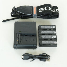 SONY α99II（ILCA-99M2）