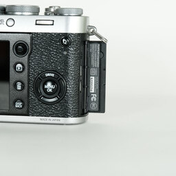 FUJIFILM X100F シルバー FUJIFILM X100F シルバー