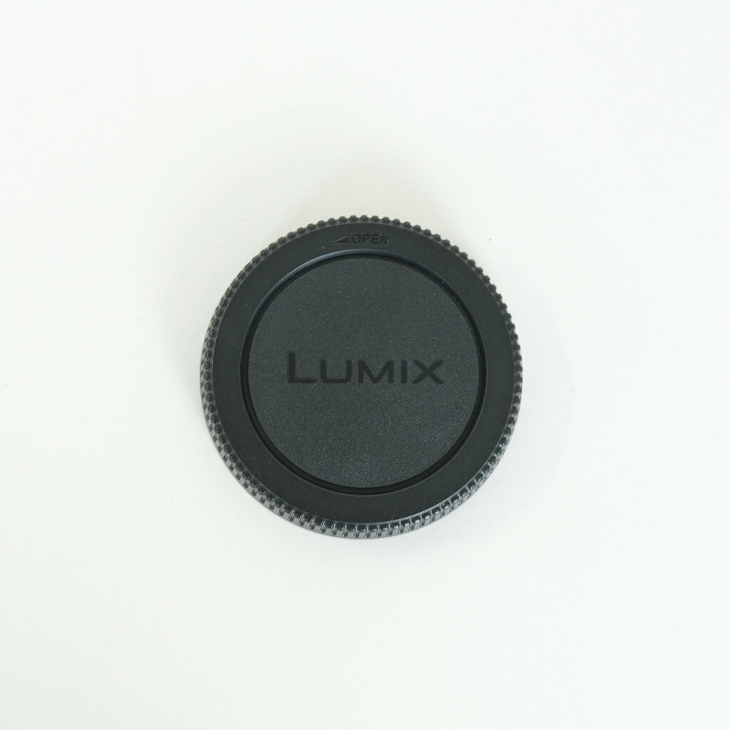 Panasonic LEICA DG MACRO-ELMARIT 45mm F2.8 ASPH. MEGA O.I.S.