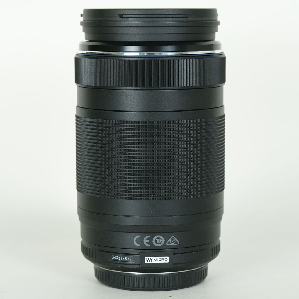 OLYMPUS M.ZUIKO DIGITAL ED 75-300mm F4.8-6.7 II OLYMPUS M.ZUIKO DIGITAL ED 75-300mm F4.8-6.7 II