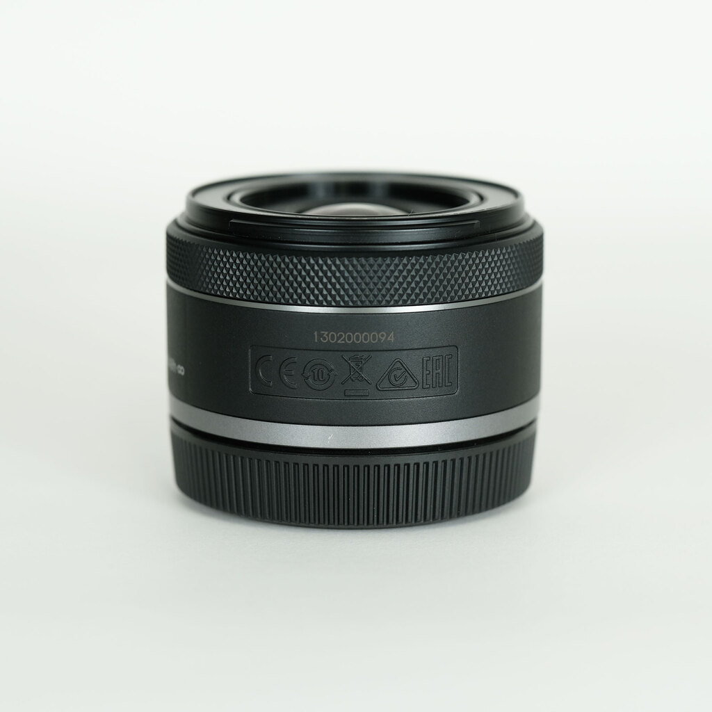 Canon RF16mm F2.8 STM