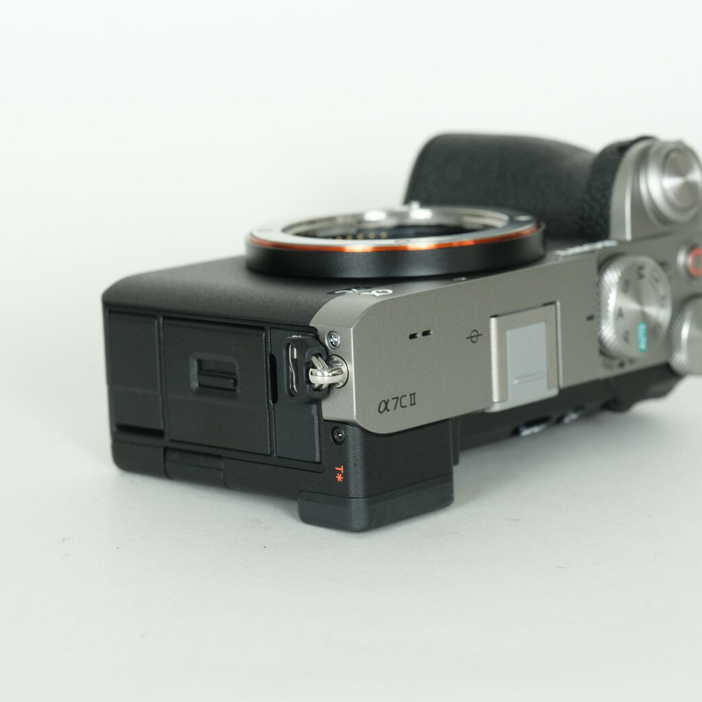 SONY α7C II(ILCE-7CM2) SONY α7C II(ILCE-7CM2)