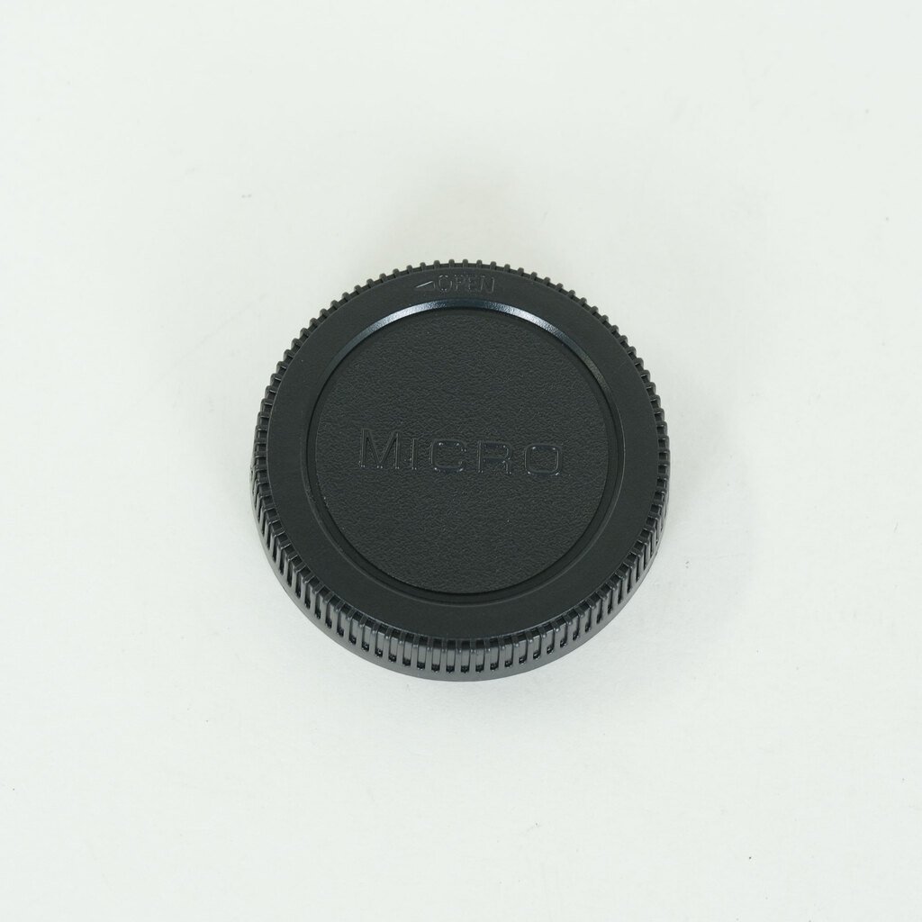 Panasonic LUMIX G VARIO 12-32mm / F3.5-5.6 ASPH. / MEGA O.I.S.