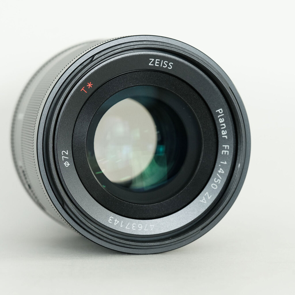 SONY Planar T* FE 50mm F1.4 ZA SEL50F14Z SONY Planar T* FE 50mm F1.4 ZA SEL50F14Z