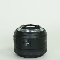Nikon AF-S DX NIKKOR 35mm f/1.8G