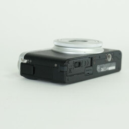 FUJIFILM XQ2 シルバー FUJIFILM XQ2 シルバー