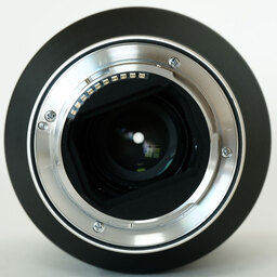 TAMRON 70-180mm F/2.8 Di III VXD (Model A056) [ ソニーE用 ]