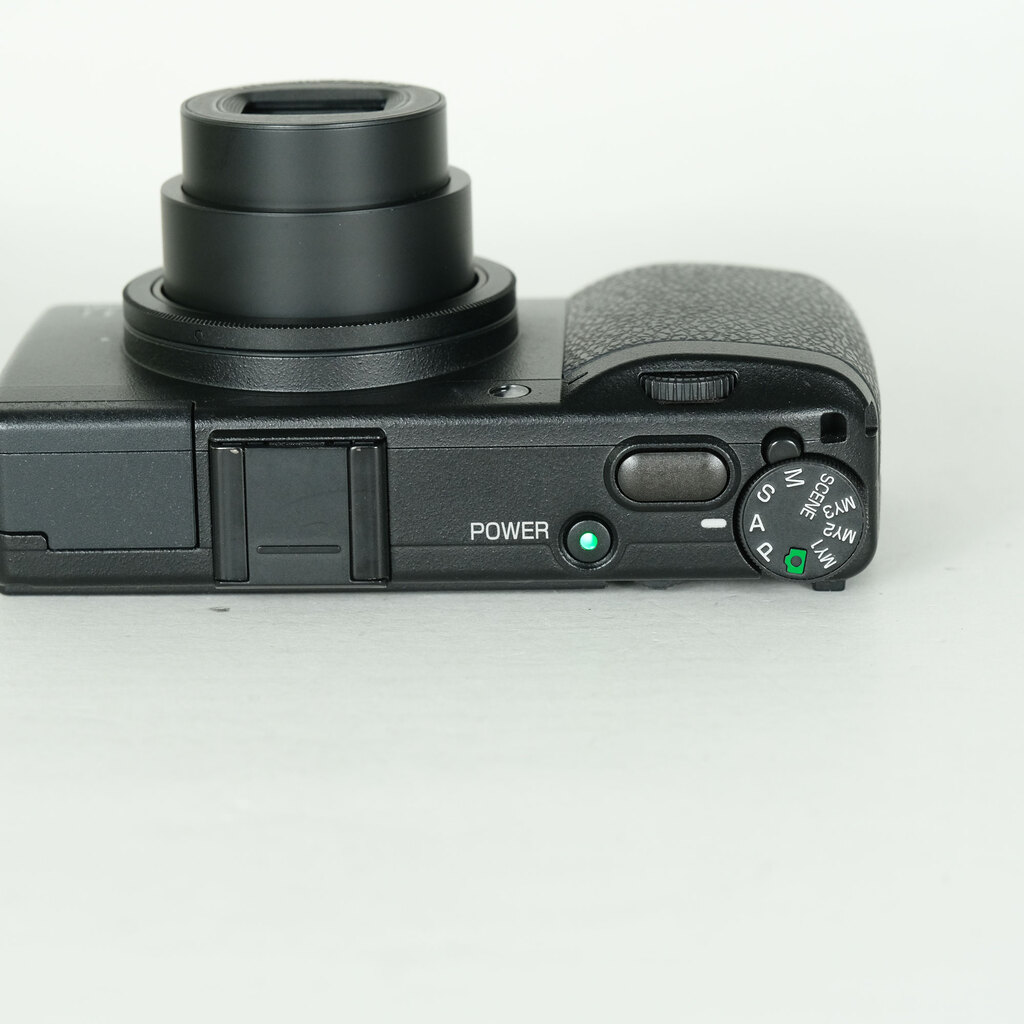 RICOH GR DIGITAL IIIの出品 | ONE SCENE（ワンシーン）
