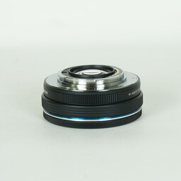 OLYMPUS M.ZUIKO DIGITAL ED 14-42mm F3.5-5.6 EZ ブラック