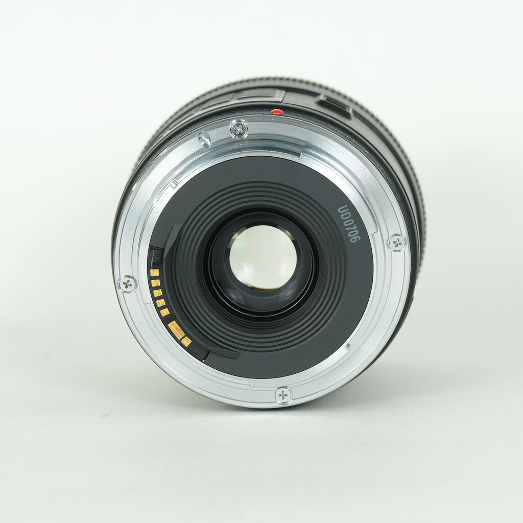 Canon EF 35-105mm F3.5-4.5