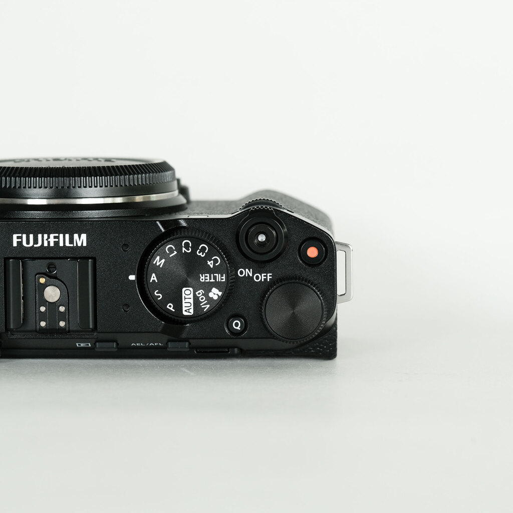 FUJIFILM X-M5 FUJIFILM X-M5