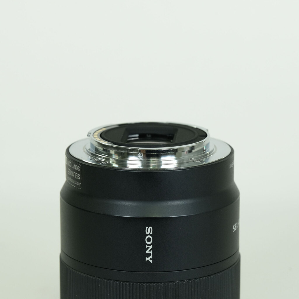 SONY E 18-135mm F3.5-5.6 OSS SEL18135