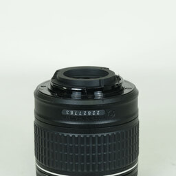 Nikon AF-P DX NIKKOR 18-55mm F3.5-5.6G VR Nikon AF-P DX NIKKOR 18-55mm F3.5-5.6G VR