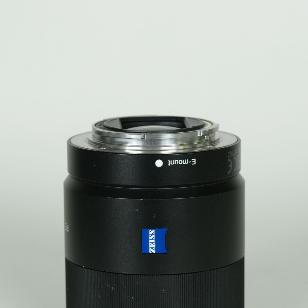 SONY Sonnar T* FE 55mm F1.8 ZA SEL55F18Z SONY Sonnar T* FE 55mm F1.8 ZA SEL55F18Z