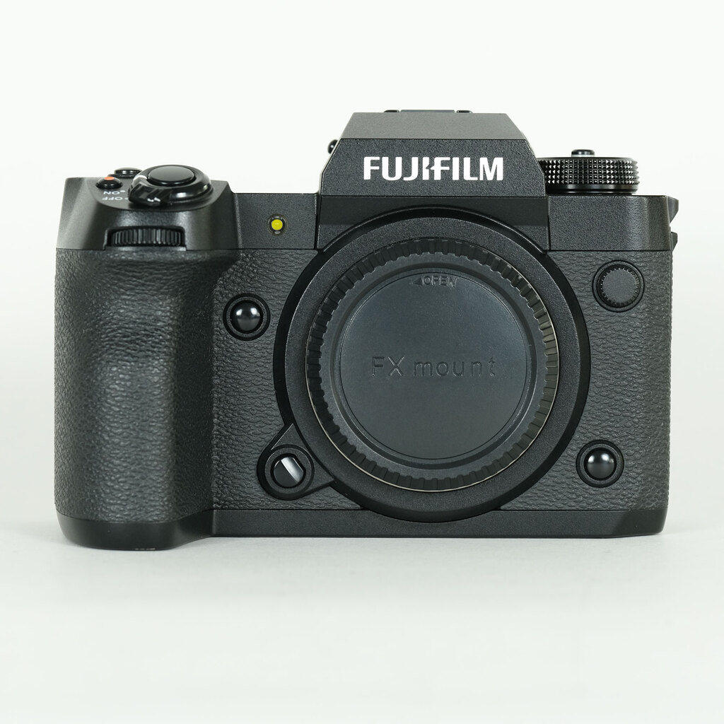 FUJIFILM X-H2