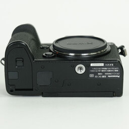 Panasonic LUMIX DC-S5 Panasonic LUMIX DC-S5