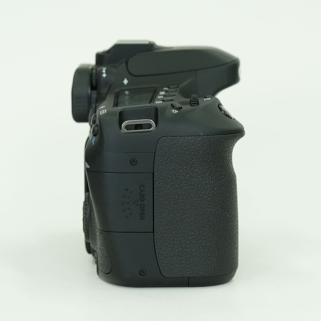 Canon EOS 80D Canon EOS 80D