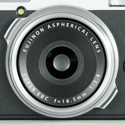 FUJIFILM X70 シルバー