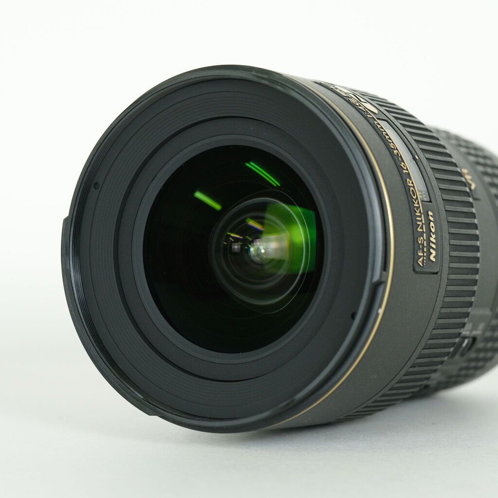Nikon AF-S NIKKOR 16-35mm F4 G ED VRの出品 | ONE SCENE（ワンシーン）