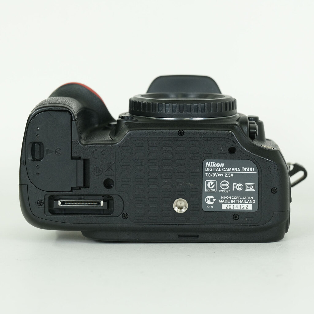 Nikon D600