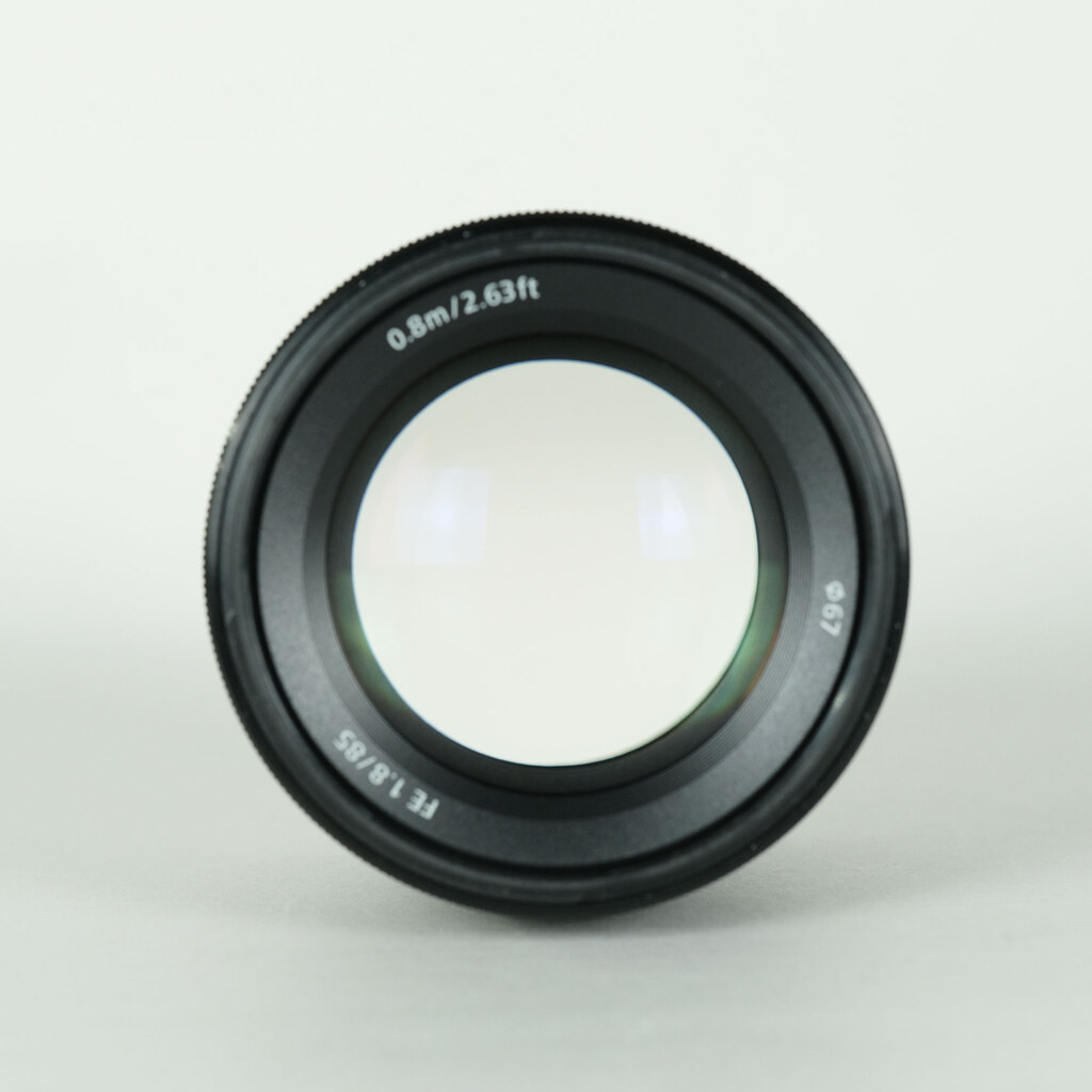 SONY FE 85mm F1.8 SEL85F18の出品 | ONE SCENE（ワンシーン）