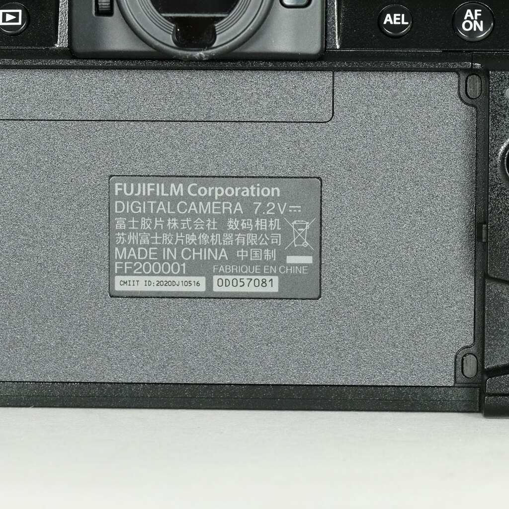 FUJIFILM X-S10 FUJIFILM X-S10