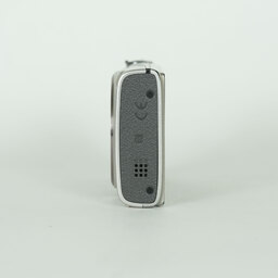 Canon IXY 650 シルバー