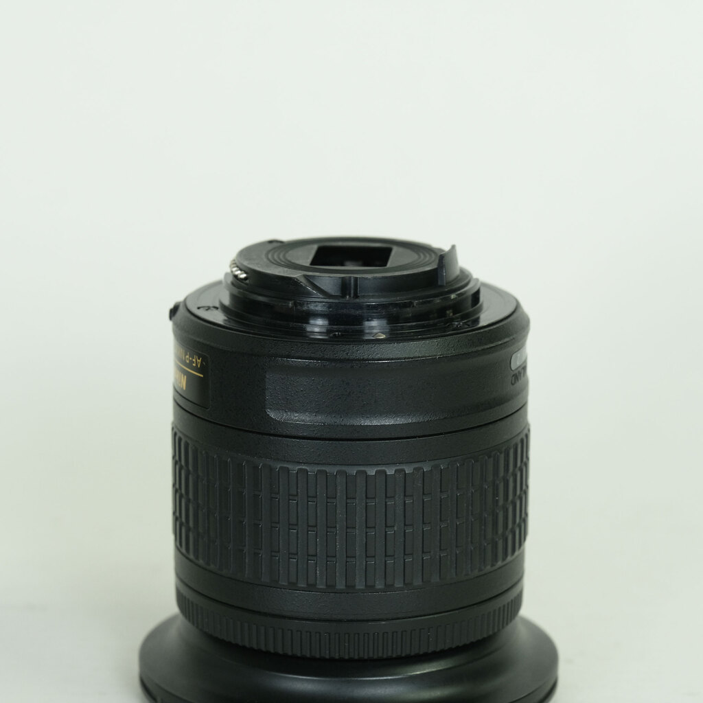 Nikon AF-P DX NIKKOR 10-20mm F4.5-5.6G VR