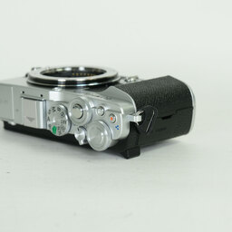 OLYMPUS PEN E-P7
